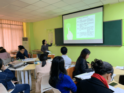 與心靈相約，與健康同行——武漢外國語學(xué)校美加分校心理健康教育專題培訓(xùn)紀(jì)實(shí)